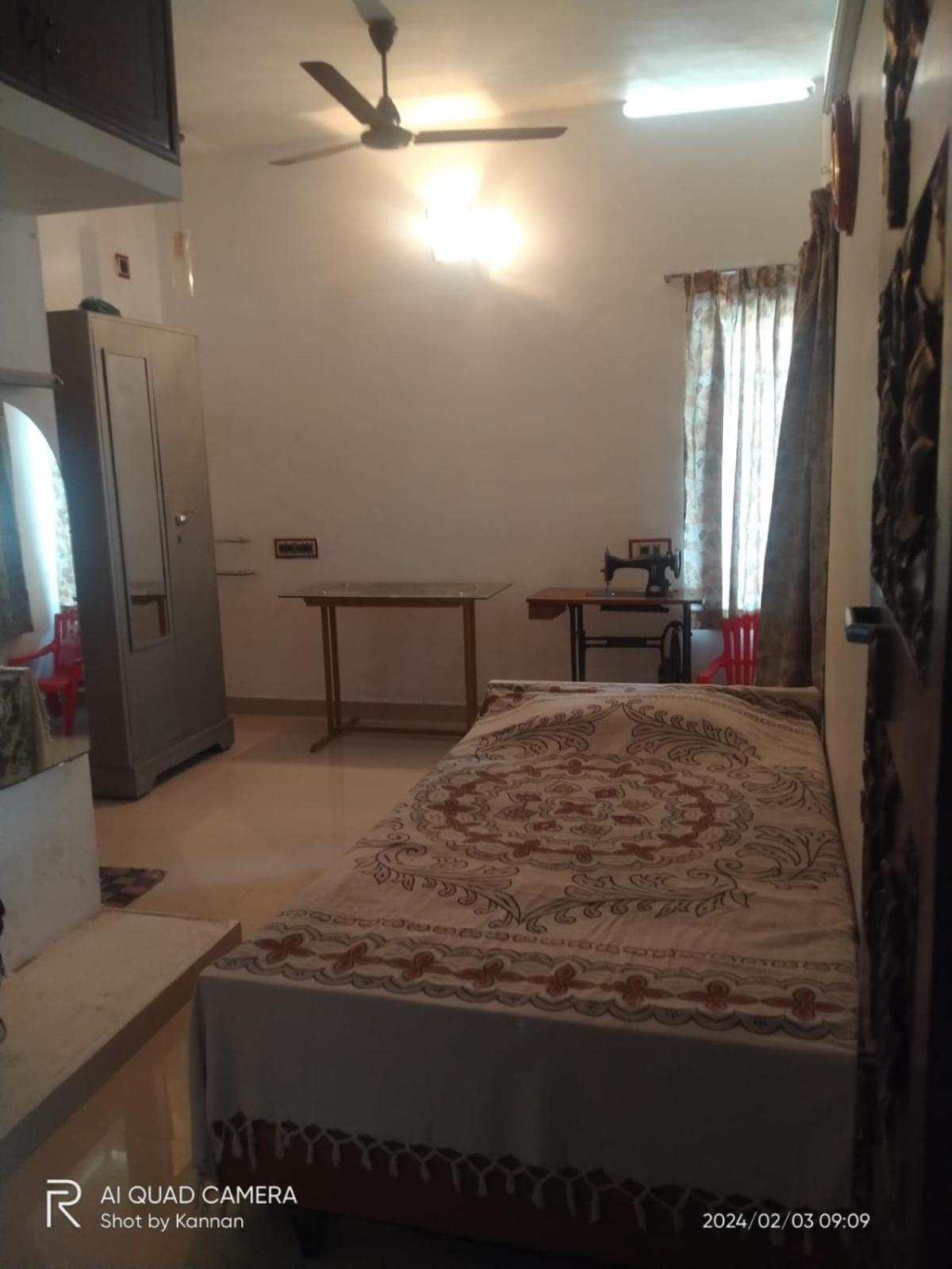 Parthasarathy Home Stay Thiruvananthapuram Екстериор снимка